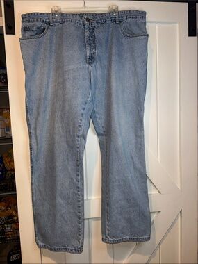 Cabela's Light Blue Relaxed Men's Jeans - Classic Straight Leg